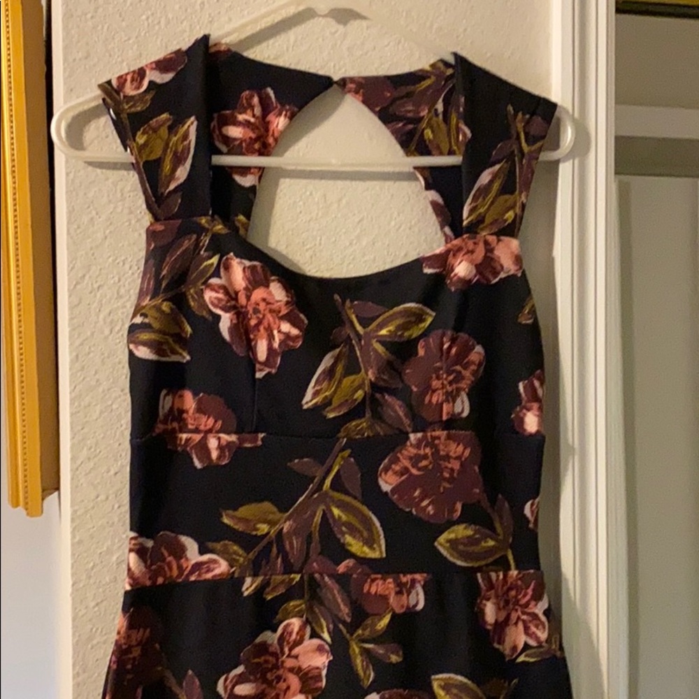 Black floral midi dress